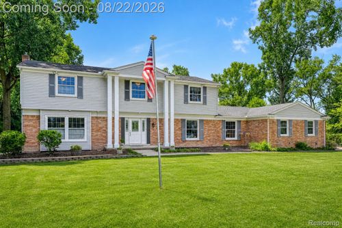 21505 Normandale St, Beverly Hills, MI, 48025-4855 | Card Image