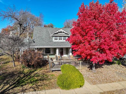 820 W 1st Ave, El Dorado, KS, 67042-1705 | Card Image