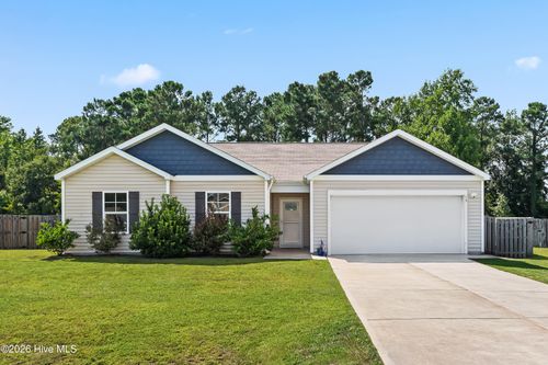 19 Evian Ct, Hampstead, NC, 28443-1605 | Card Image
