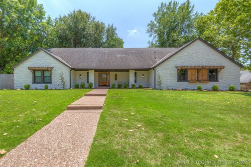 10123 Urbana Ave, Tulsa, OK, 74137-5922 | Card Image