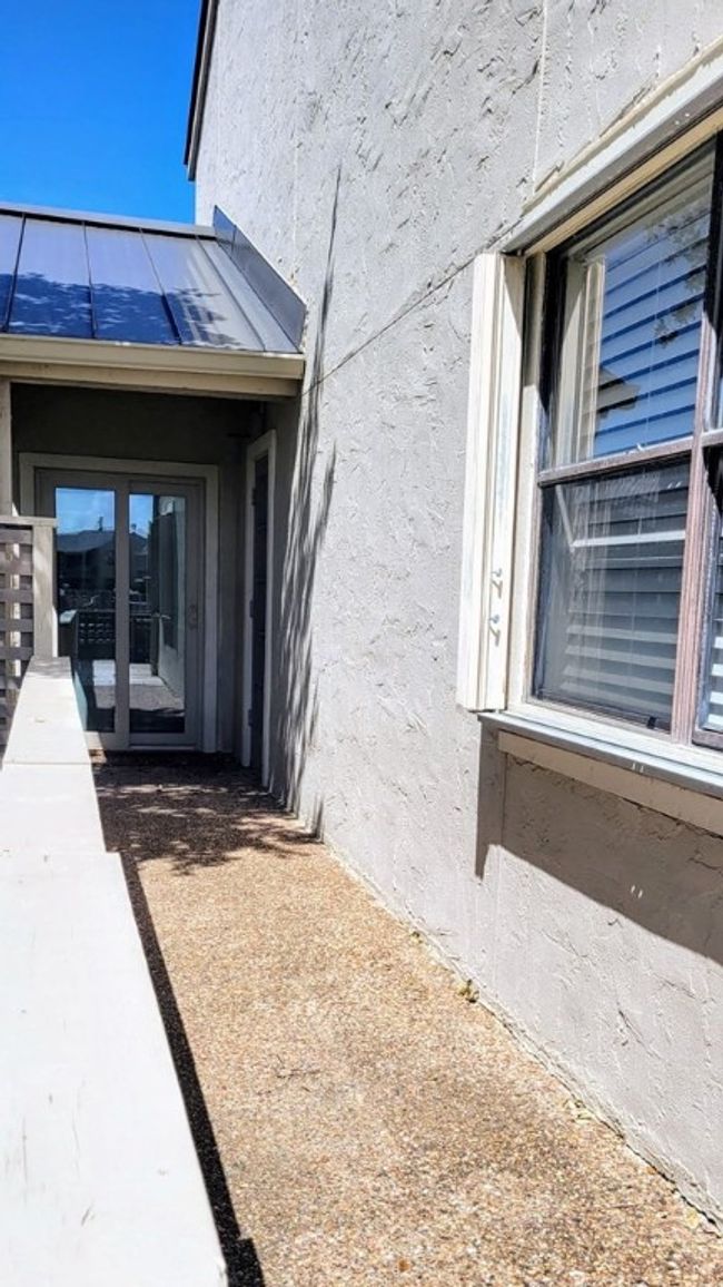 2004 Bayhouse Dr, Condo with 3 bedrooms, 3 bathrooms and null parking in Rockport TX | Image 31