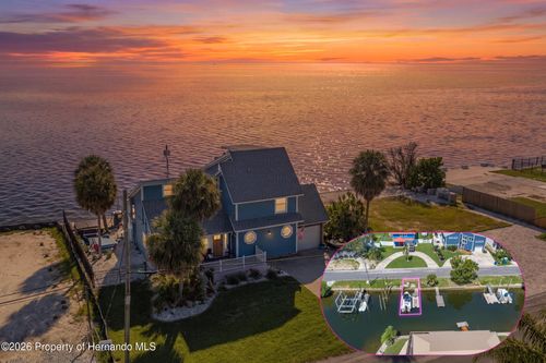 3200 Gulf Winds Cir, Hernando Beach, FL, 34607-3024 | Card Image