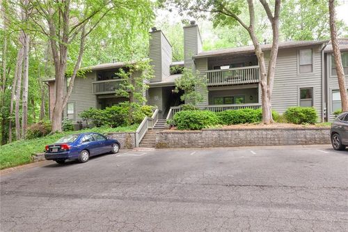 403 Tuxworth Cir, Decatur, GA, 30033-5616 | Card Image