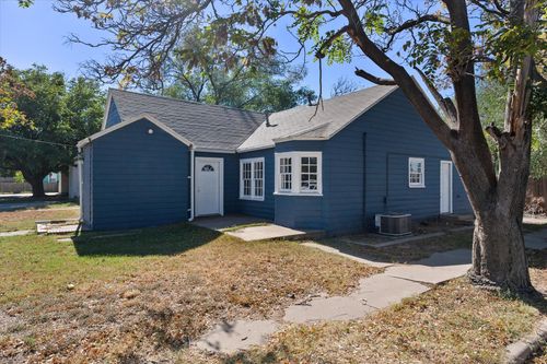 2402 Avenue U, Lubbock, TX, 79411-1124 | Card Image