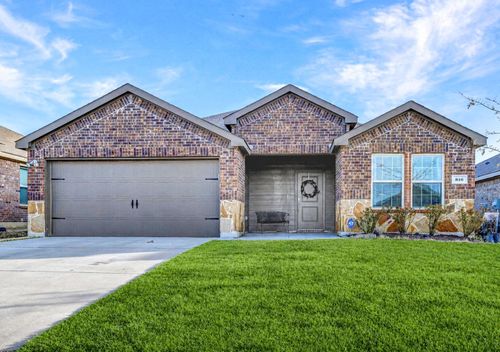 816 Glover Dr, Aubrey, TX, 76227-3785 | Card Image