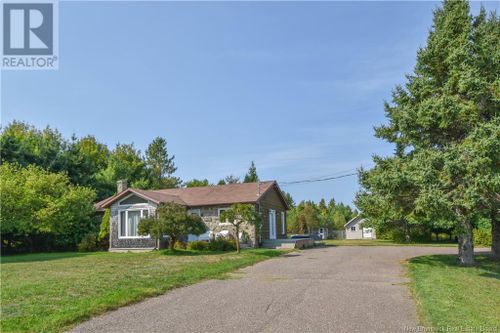 805 Principal Rd, Petit-Paquetville, NB, E8R1G9 | Card Image