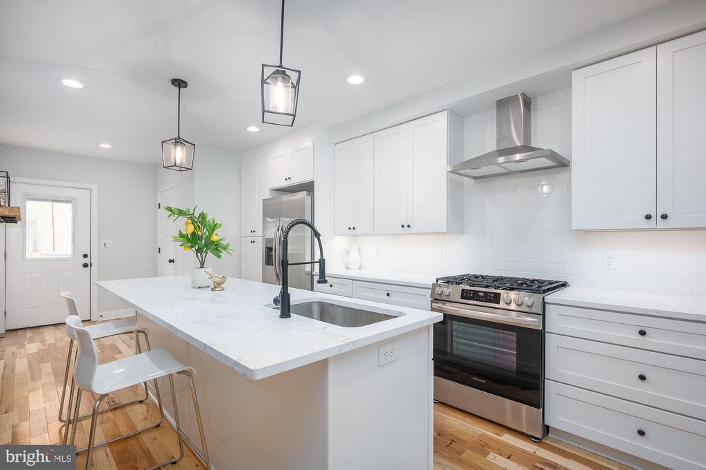 Highland Ave, Baltimore, MD 21224