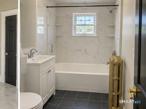 39 Maplewood Ave, West Hartford, CT, 06119-1630 | Card Image