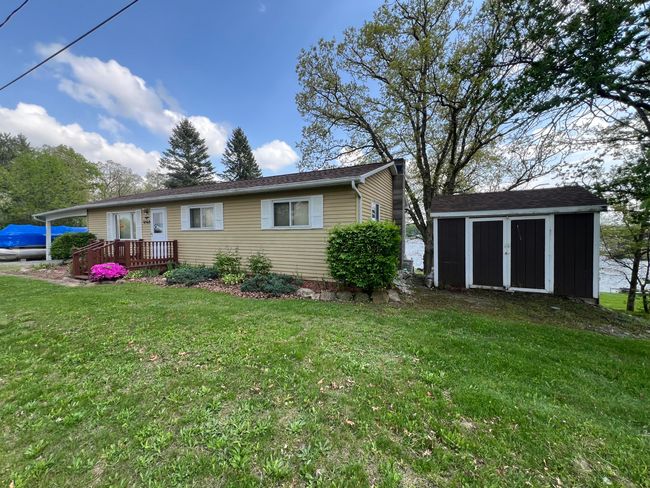 6569 Bird Lake Bas, House other with 3 bedrooms, 1 bathrooms and null parking in Osseo MI | Image 9