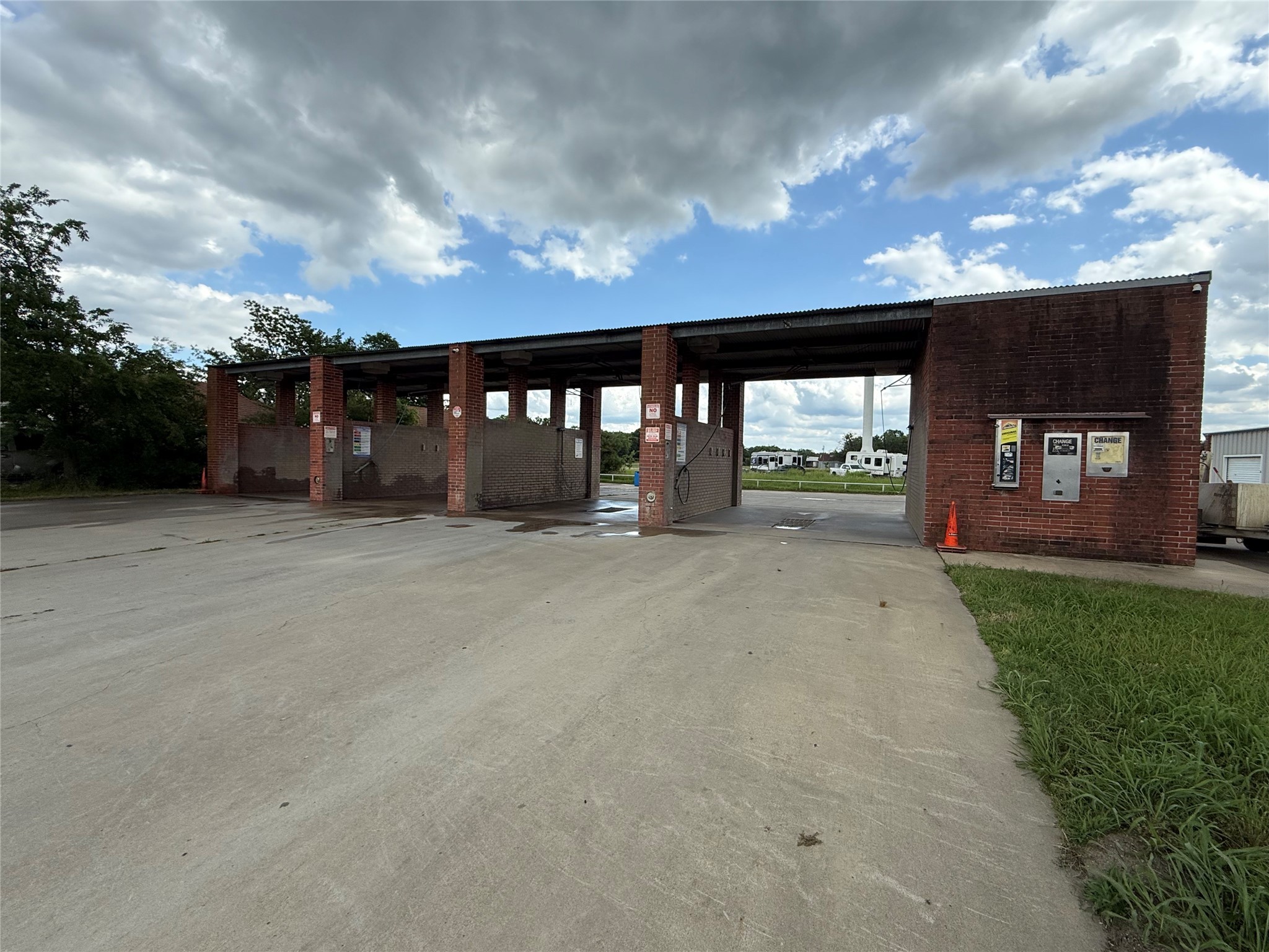 1201 W Dallas Ave, Cooper, TX 75432