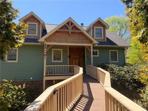 510 Pineview Dr, Boone, NC, 28607-6946 | Card Image