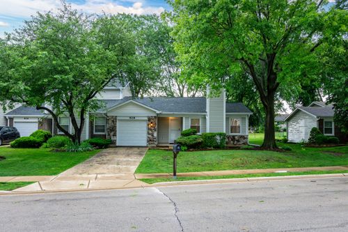 928 Colony Lake Drive, Schaumburg, IL, 60194 | Card Image