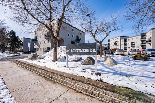 88-2001 Bonnymede Dr, Mississauga, ON, L5J4H8 | Card Image