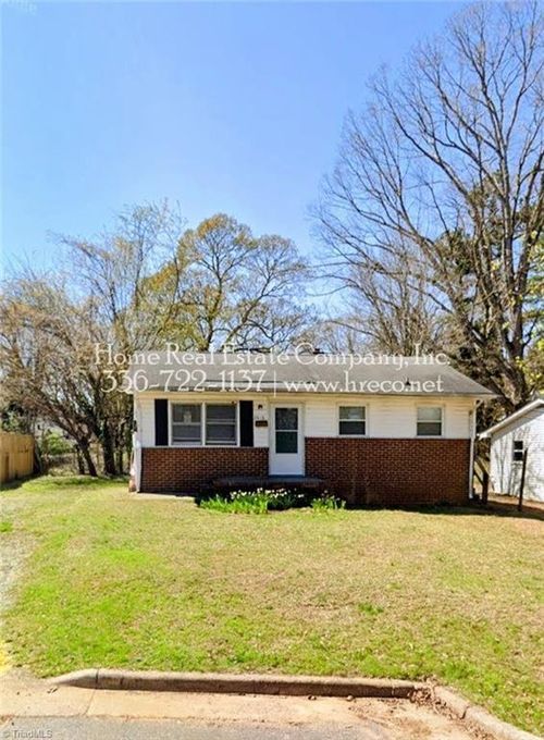 2418 Newark St, Winston-Salem, NC, 27105-5541 | Card Image