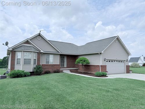 411 Rowley Dr, Attica, MI, 48412-9809 | Card Image