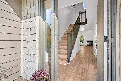 611 Barlin Dr, Nashville, TN, 37221-3433 | Card Image