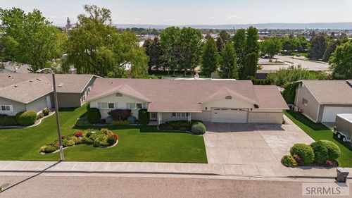 1274 Norton Ave, Idaho Falls, ID, 83402-1730 | Card Image