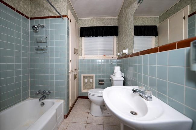 404 N Grace St, House other with 4 bedrooms, 3 bathrooms and 2 parking in Crockett TX | Image 40