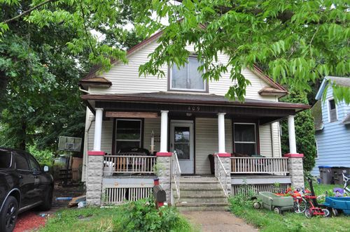 409 W Wolf Ave, Elkhart, IN, 46516-2550 | Card Image