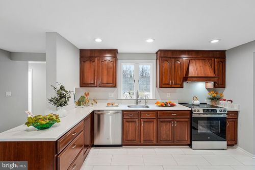 2626 Armada St, HERNDON, VA, 20171-2723 | Card Image