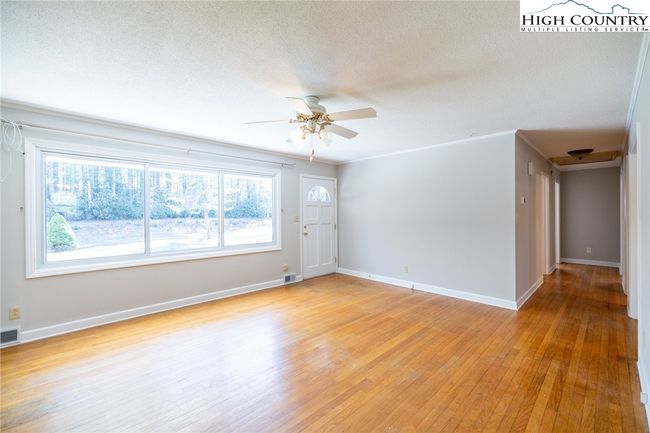 627 Saddle Mountain Church Rd, House other with 3 bedrooms, 1 bathrooms and null parking in Ennice NC | Image 25