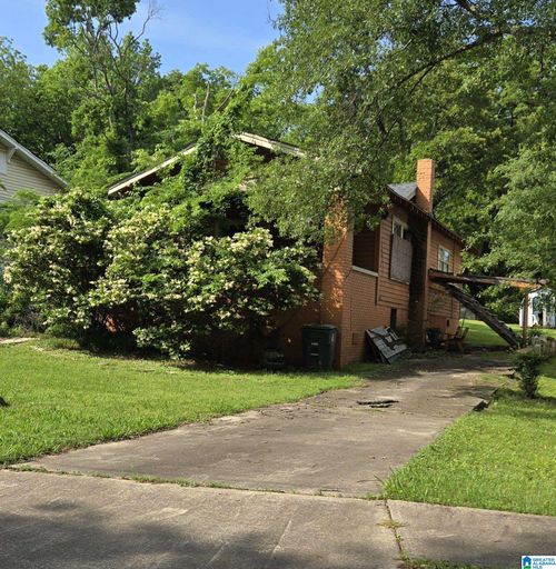 3814 27th St N, BIRMINGHAM, AL, 35207-2610 | Card Image