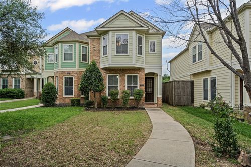 1209 N Bishop Ave, Dallas, TX, 75208-4118 | Card Image