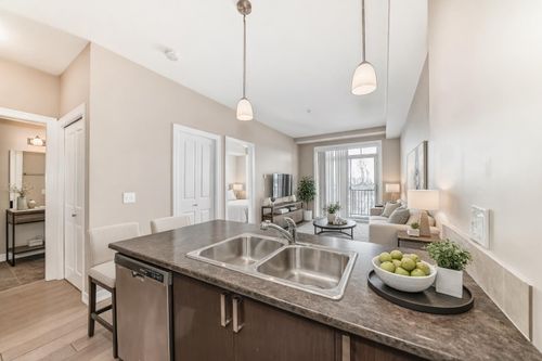 311-117 Copperpond Common Se, Calgary, AB, T2Z5E2 | Card Image