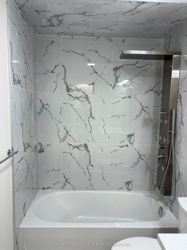 14 - 1255 Upper Gage Ave, Condo with 3 bedrooms, 2 bathrooms and 1 parking in Hamilton ON | Image 33