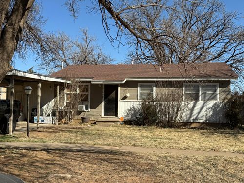 518 W 2nd St, Hale Center, TX, 79041-1461 | Card Image