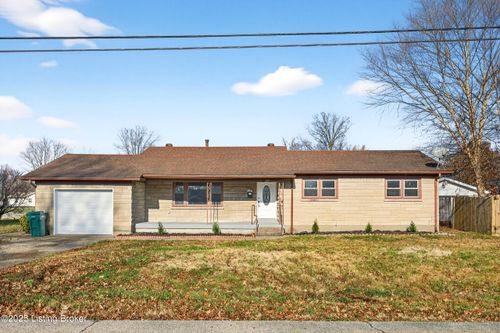 4809 Fury Way, Louisville, KY, 40258-1439 | Card Image