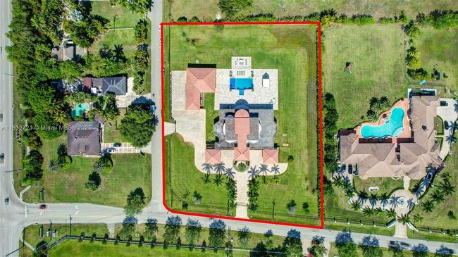 4610 Sw 178 Th Ave, House other with 8 bedrooms, 8 bathrooms and null parking in Southwest Ranches FL | Image 83