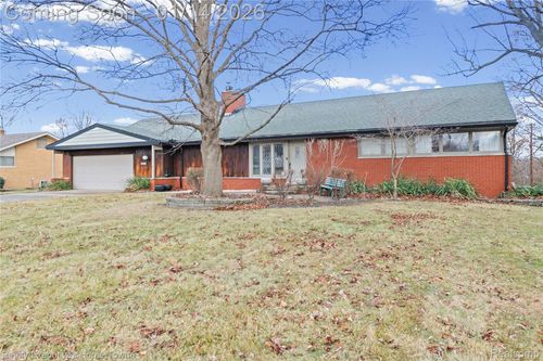 21225 Balfour St, Clinton Township, MI, 48036-1513 | Card Image