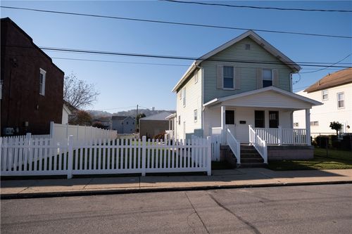 1022 1st Ave, Coraopolis, PA, 15108-1473 | Card Image