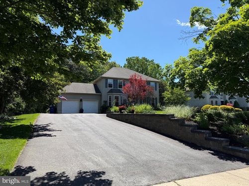618 Winterberry Blvd, Jackson, NJ, 08527-5342 | Card Image