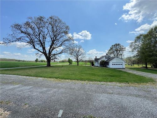 2121/2117 Swan Creek Road, Jonesville, NC, 28642 | Card Image