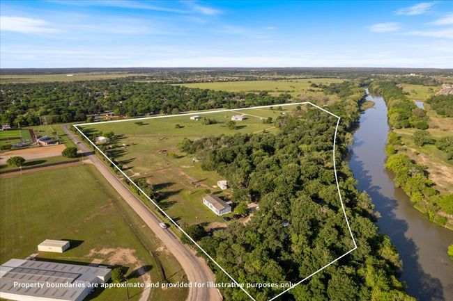 Drone / aerial view with a rural view and a water view | Image 8