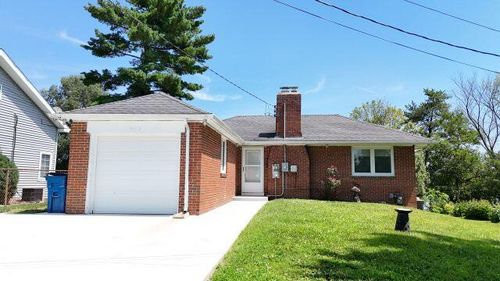 363 W Lakeview Dr, Lowell, IN, 46356 | Card Image