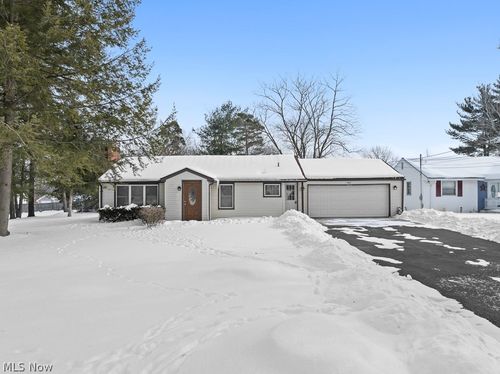 888 Fairfield School Rd, Columbiana, OH, 44408-1632 | Card Image