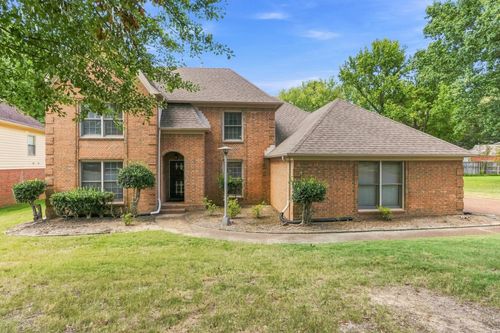 8784 Riverwood Farms Pky, Memphis, TN, 38016 | Card Image
