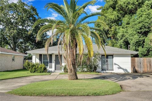 10517 Sedalia Ave, River Ridge, LA, 70123-1258 | Card Image