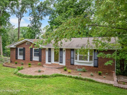 10829 Sonja Dr, Knoxville, TN, 37934-1826 | Card Image