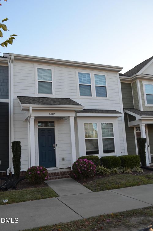 1103-6506 Perry Creek Rd, Raleigh, NC, 27616-8095 | Card Image