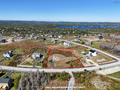 168 Wyndham Dr, Upper Tantallon, NS, B3Z0K5 | Card Image