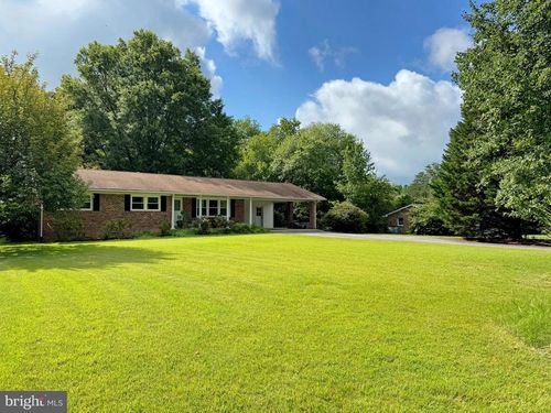 8070 Wheatley Rd, LA PLATA, MD, 20646-4111 | Card Image