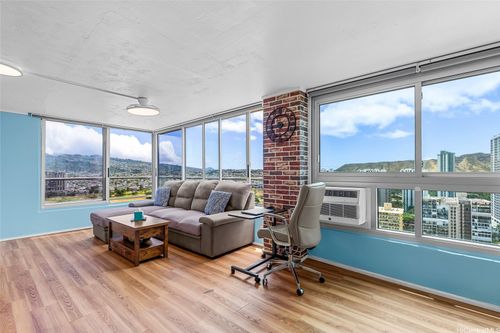 2501-2421 Tusitala St, Honolulu, HI, 96815-3109 | Card Image