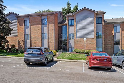 c-1110 Eagle Feather Cir, West Carrollton, OH, 45449-2554 | Card Image