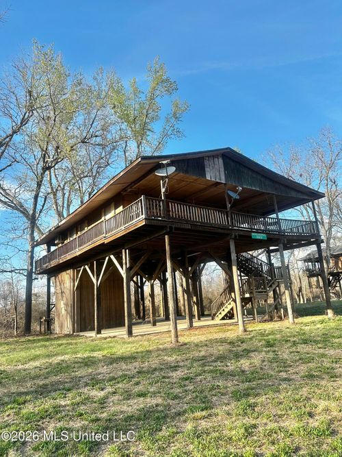 6545 Lake Mary Rd, Woodville, MS, 39669-4452 | Card Image