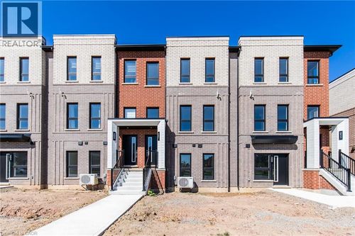 30-70 Kenesky Dr, Hamilton, ON, L8B0R4 | Card Image
