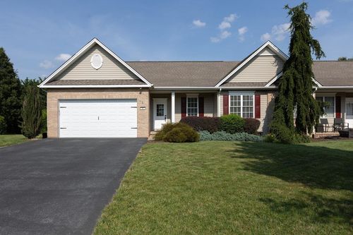 41 Cambridge Cir, ROCKINGHAM, VA, 22801-2380 | Card Image